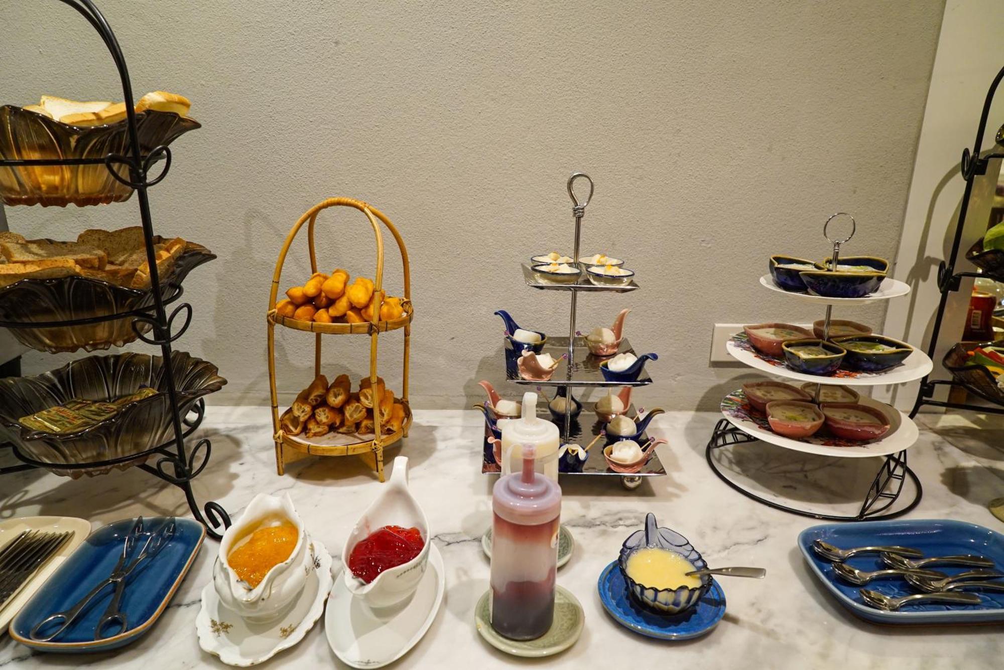 At Pingnakorn Nimman Hotel Чиангмай Екстериор снимка