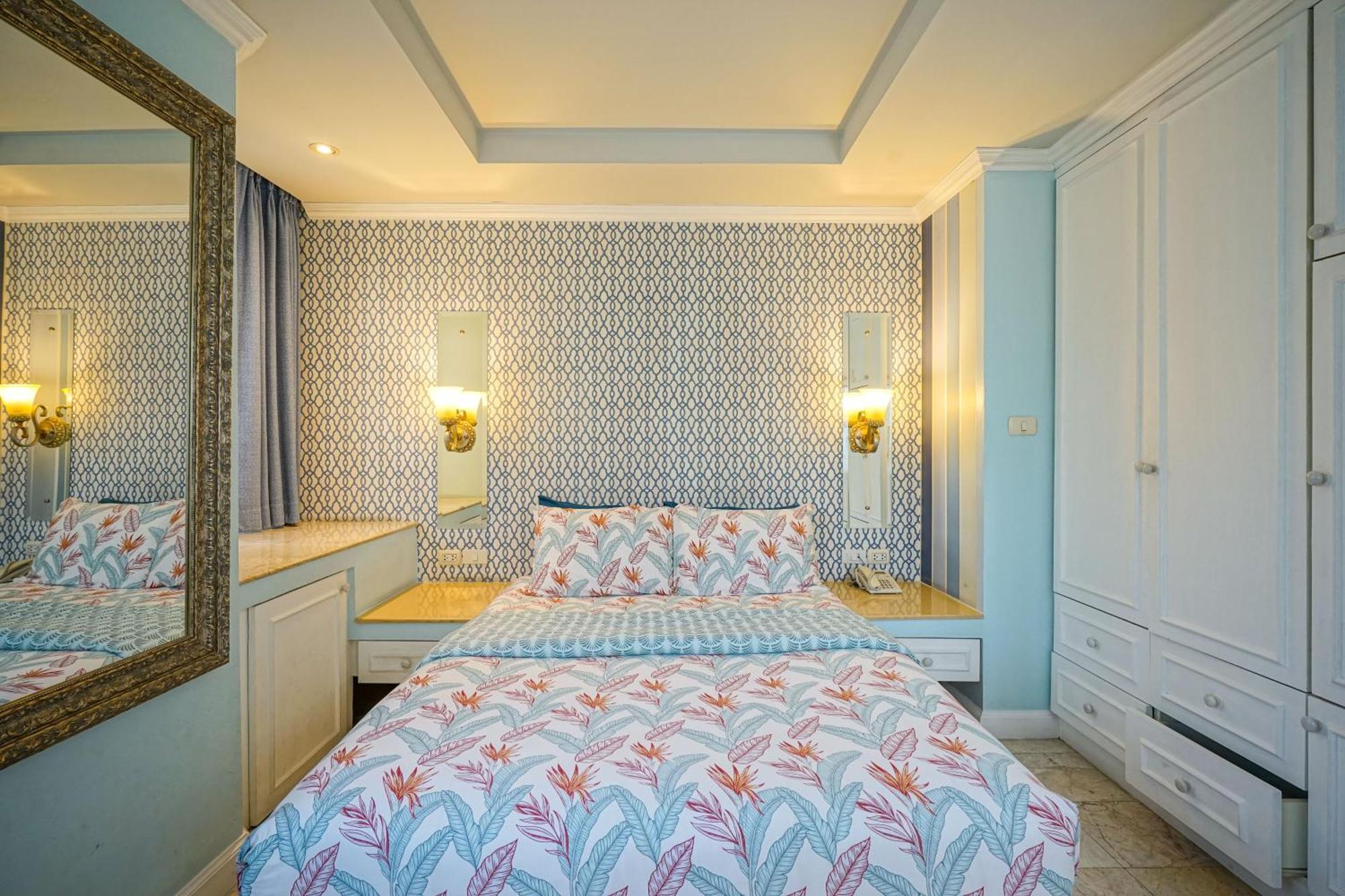 At Pingnakorn Nimman Hotel Чиангмай Екстериор снимка