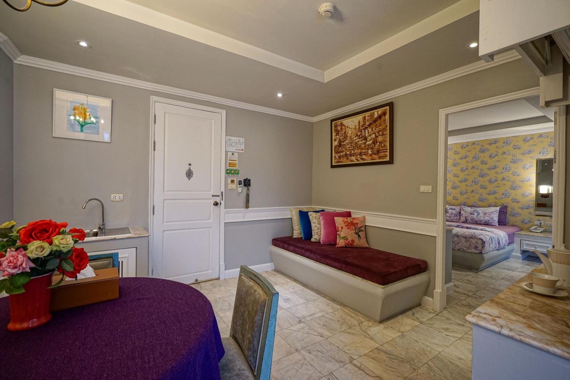 At Pingnakorn Nimman Hotel Чиангмай Екстериор снимка